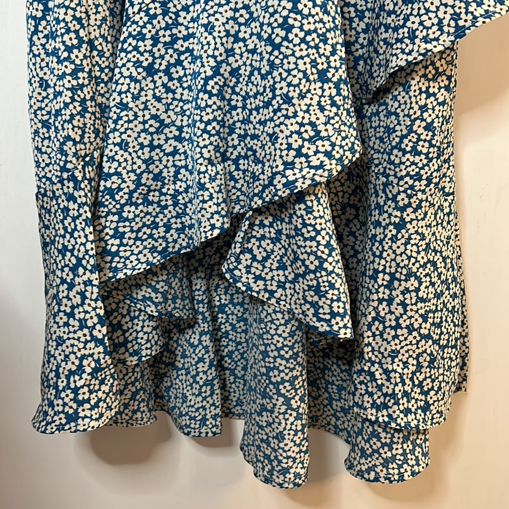 BTFBM Dress - Picture 6 of 7